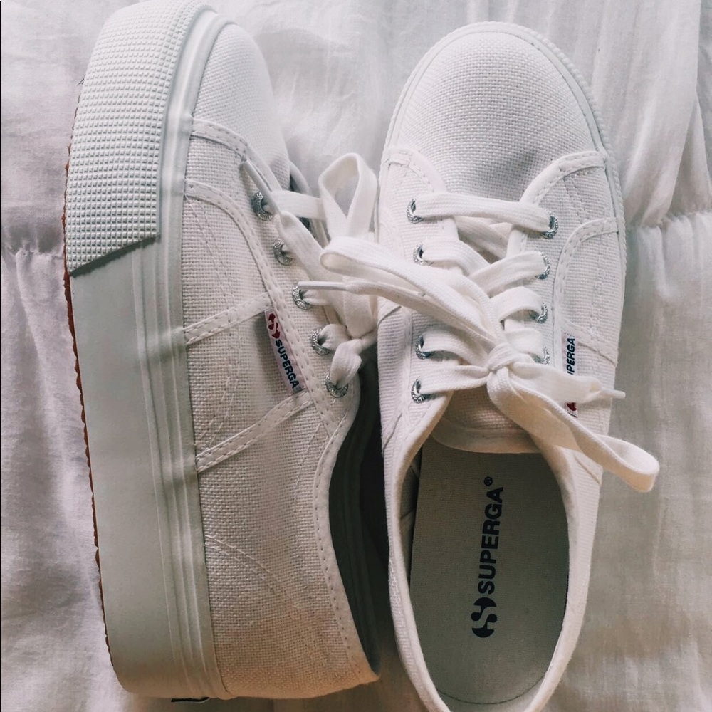 BRAND NEW SUPERGAS white platform